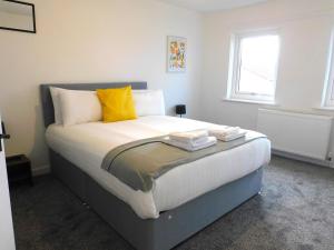 NEW - Large Fully Renovated House in East Kilbride