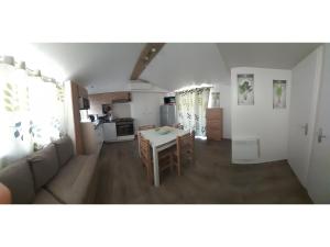Mobil-home - Clim, TV, LV, LL - Camping LES SABLES DU MIDI 4 étoiles - MH-A030