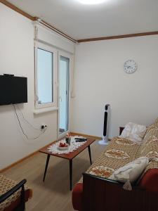 APARTMAN Verica 2025