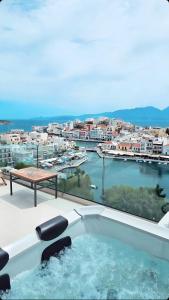 Gioma Apartment with Lake View