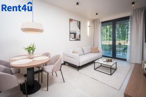Vidok Garden & Terrace Apartment by Rent4You