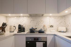 Sigma Plus Regency Square Suites