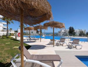 Spa pool gym padel and terrace A119