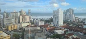 Apartamento 1 dorm 300 metros da praia