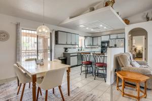 Spacious Yard! Yuma Escape, Near Shops & Golf