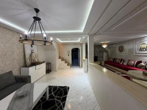 Villa In Charaf