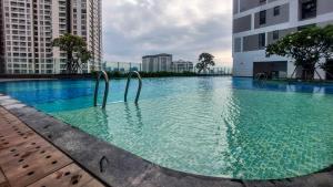 RIVER GATE RESIDENT 151-155 Bến Vân Đồn Q4