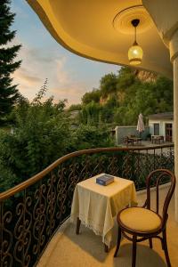 Heritage Rose Inn