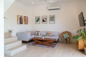 Punta Mita Beach House Walk to Beach, Surf & Dining