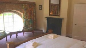 Hunters Lodge Country Estate