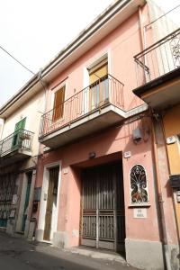 Pavone Etna house