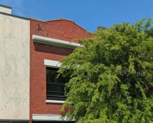 Spacious State Street Loft - 2 bed - 2 Bath - Downtown