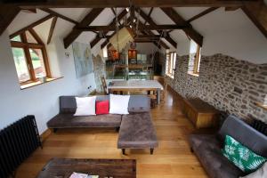 Devon Holiday Lets - The Arches, Upper and Lower