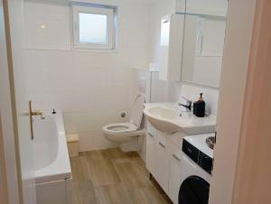 Sunny apartment in Trogir