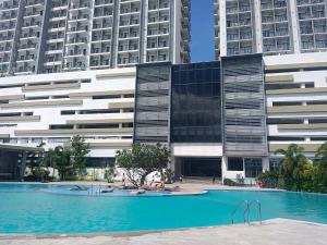Golf View, New Studio Apartment Grand Residences Cebu, North Tower A