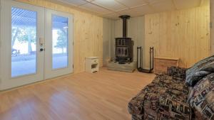Chalet lac navigable