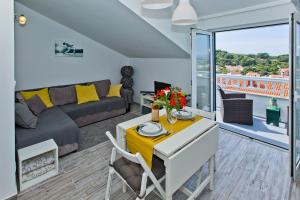 Charming sunset rhapsody suite