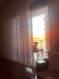 Joni’s Home