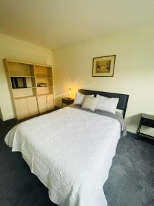 Comfortable 2BR2BA Great Monthly Rates