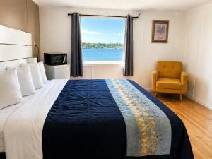 Harbourview Inn, SureStay Collection by Best Western