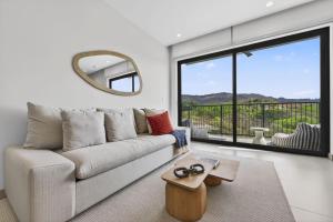 Condo Pool View + Beach Clulb in Playas del Coco | Naumi N521