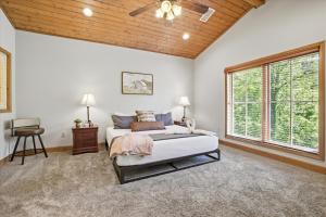 Serenity Ridge 323- Clubhouse AccessKing BedWiFi
