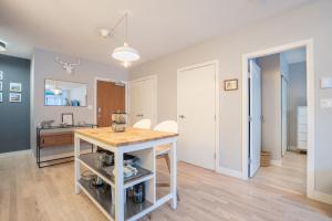 World Cup Retreat 1BR Gym and Free Parking