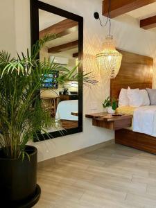 Luxury Studio 104 in Zona Romantica