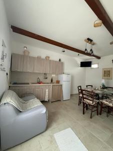 La Casa del Glicine - Relax In Valle DItria