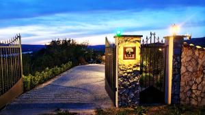 Lyfe Umbria intera villa con piscina in esclusiva