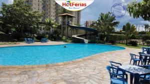 Flat Familiar 5 Adultos e 1 Criança - Caldas Novas Flat - Antigo Golden Express - Hotférias