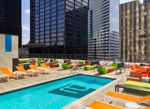 Aloft by Marriott Houston Downtown