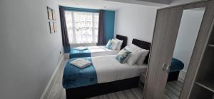 Tavistock House, Flat 2