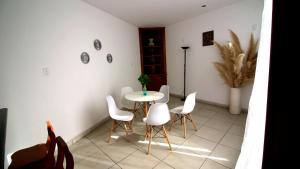 Casa Amplia en Zapopan Jacuzzi, WiFi y Gran Ubicación