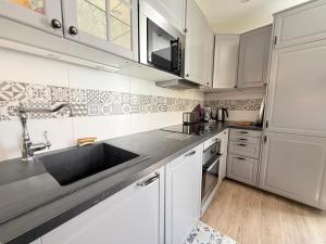 Bright Apartment in the Heart of Lorgues Town Centre