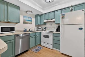 SandleWoods 102B