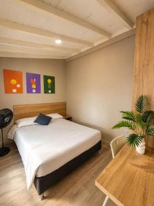 PROVENZA Poblado Apartamento para 4 personas MAN302 By Roots Rentals