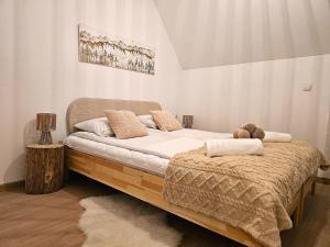 Apartgold- luksusowy apartament z trzema sypialniami i ogródkiem