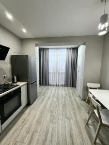 Apartment Versailles Park 4