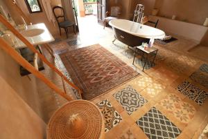Luxury Kasbah Villa 15m Pool, 20 mins Marrakech