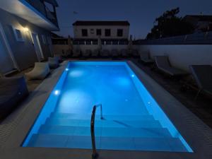 george studios 2