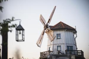 Tylko Dobro - Dom Wiatru, Prywatny Jurajski Wiatrak z Widokiem 360