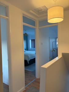 Cozy 3-Bed House Basildon