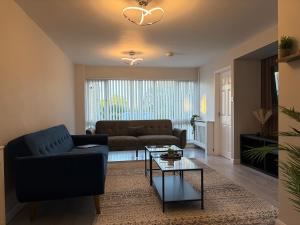 Cozy 3-Bed House Basildon