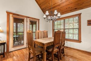 SBL14 -Mayberry Lodge