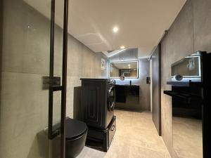 Apartment with private garden at 5 min to station and Paris 15 min