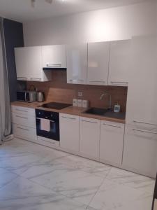 GoldenStay