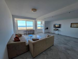 Panoramic Coastal Retreat Les Palmiers Monastir