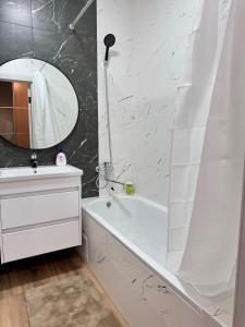 Апартаменти-студія в самому центрі Івано-Франківська