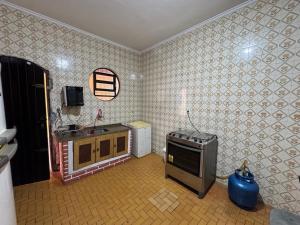 Casa com Piscina a 4 Minutos da Praia